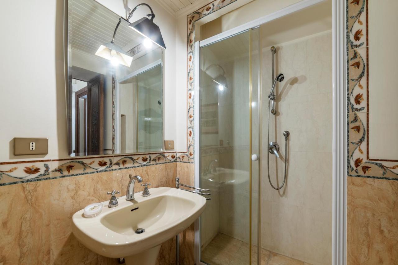 Fontana Di Trevi Elegant And Exclusive Apartment Řím Exteriér fotografie